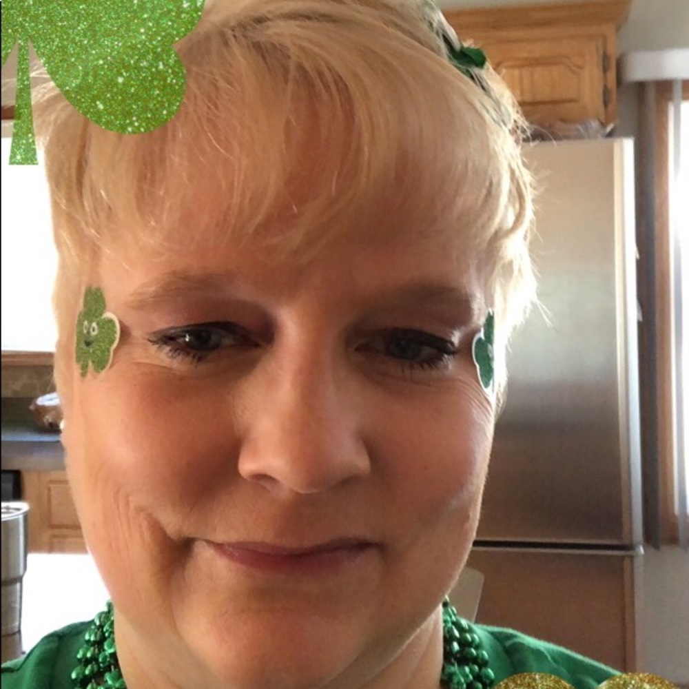 Meet your Posher, Catherine